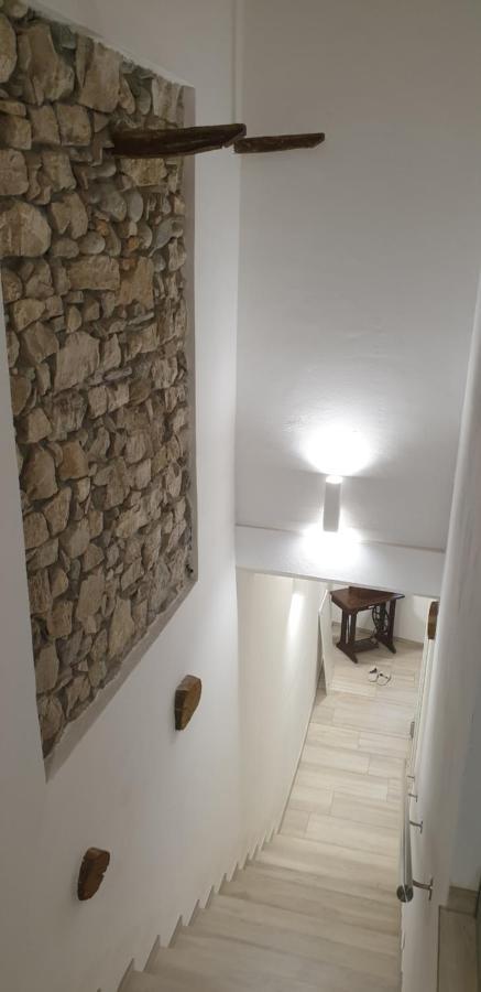Travedona Casa Del Lago מראה חיצוני תמונה